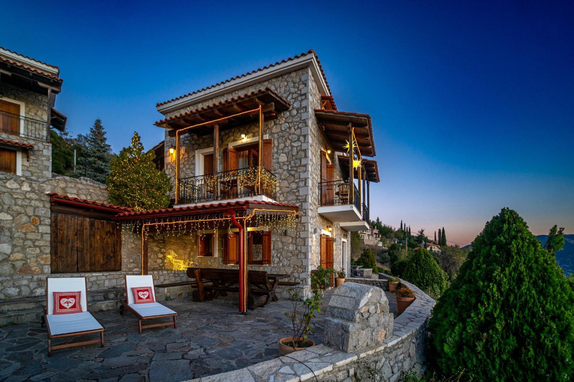 Rock Dandy Deluxe Chalet In Arachova - Delphi, Sauna, Prv Parking, Amazing View المظهر الخارجي الصورة