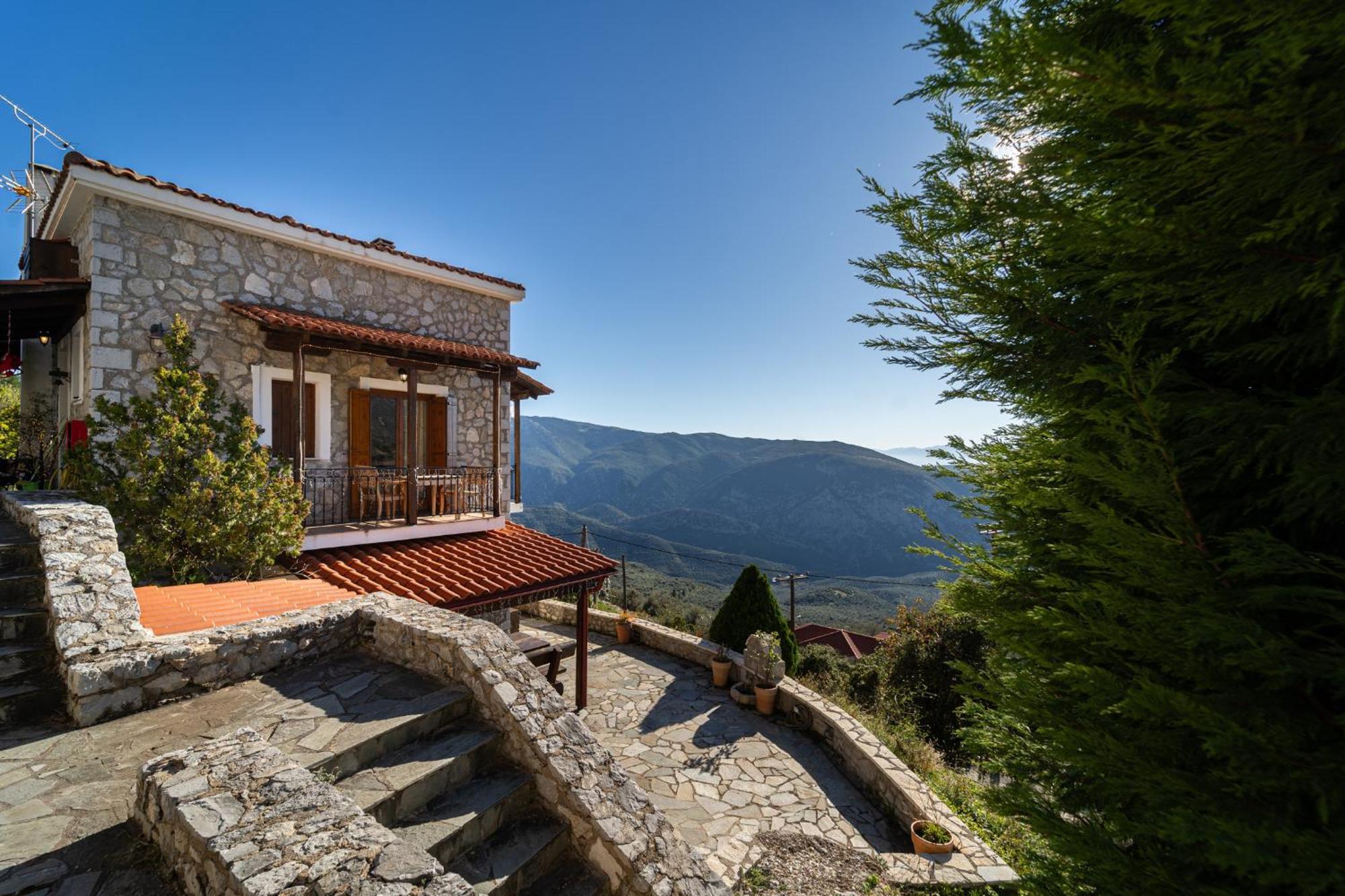 Rock Dandy Deluxe Chalet In Arachova - Delphi, Sauna, Prv Parking, Amazing View المظهر الخارجي الصورة