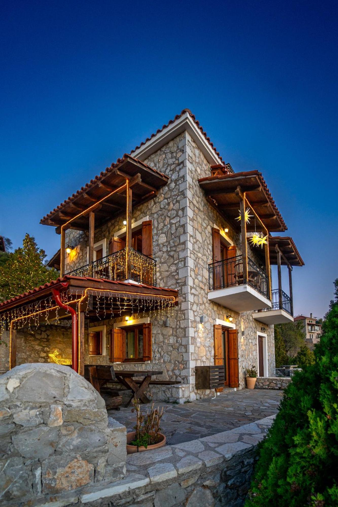 Rock Dandy Deluxe Chalet In Arachova - Delphi, Sauna, Prv Parking, Amazing View المظهر الخارجي الصورة