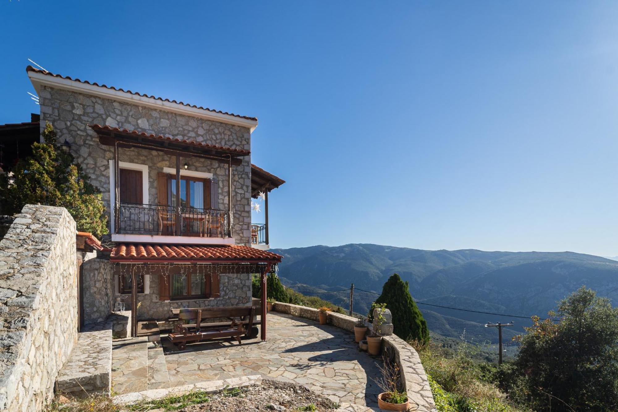 Rock Dandy Deluxe Chalet In Arachova - Delphi, Sauna, Prv Parking, Amazing View المظهر الخارجي الصورة