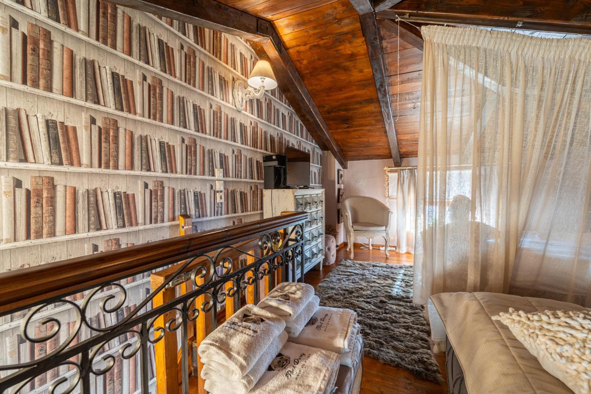 Rock Dandy Deluxe Chalet In Arachova - Delphi, Sauna, Prv Parking, Amazing View المظهر الخارجي الصورة