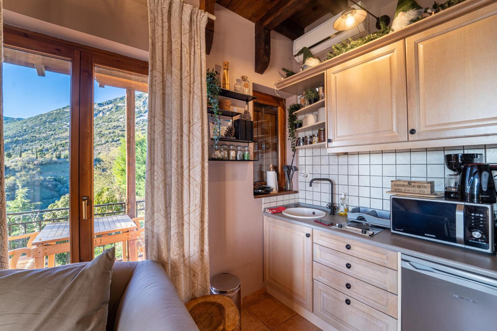 Rock Dandy Deluxe Chalet In Arachova - Delphi, Sauna, Prv Parking, Amazing View المظهر الخارجي الصورة