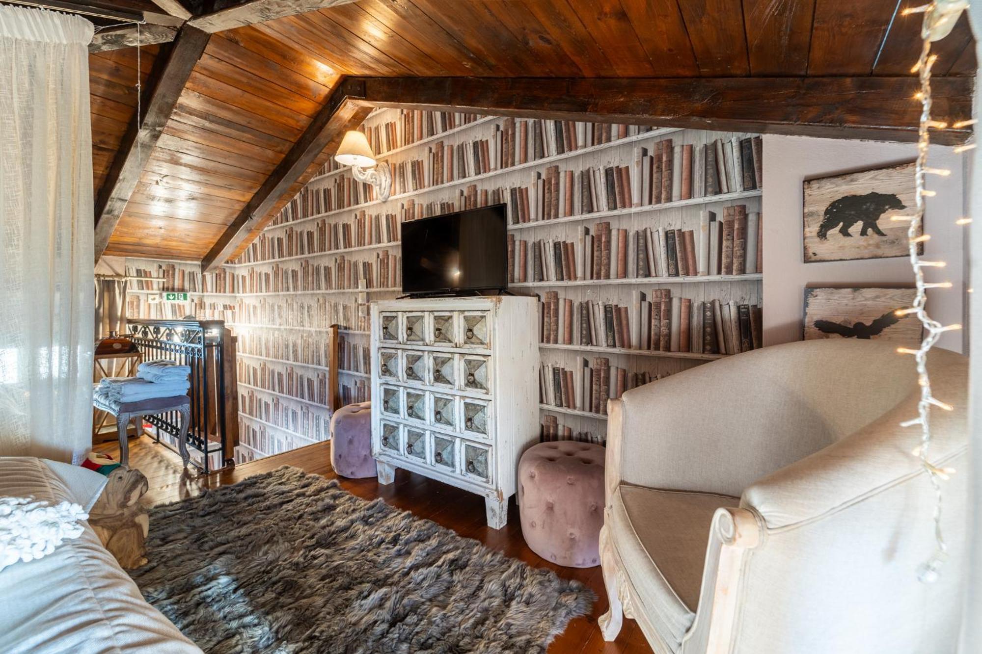 Rock Dandy Deluxe Chalet In Arachova - Delphi, Sauna, Prv Parking, Amazing View المظهر الخارجي الصورة